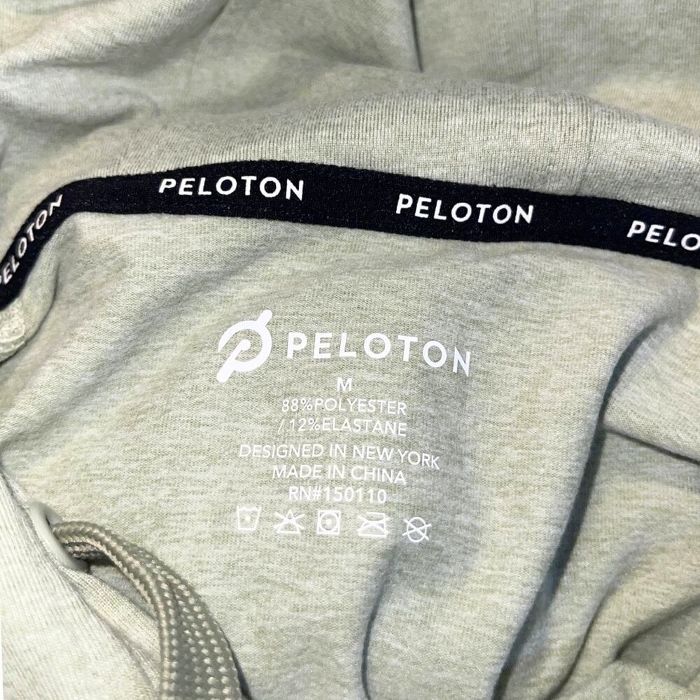 Peloton Sage Green Soft Dream-blend Hoodie & Jade Green Capri Medium Workout Set - Picture 9 of 9